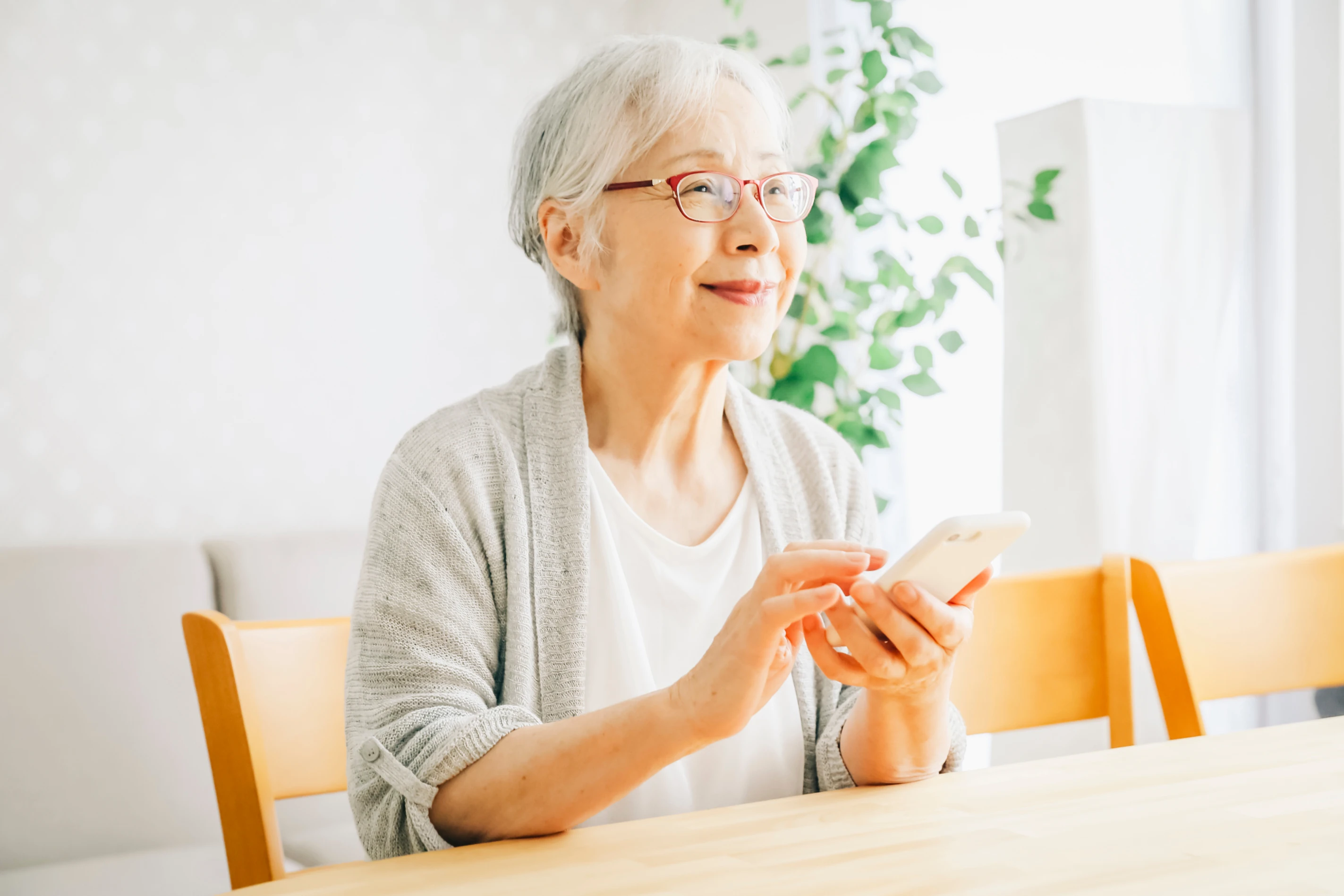 終活アプリの書き方とは？項目の一覧や記入例をご紹介！